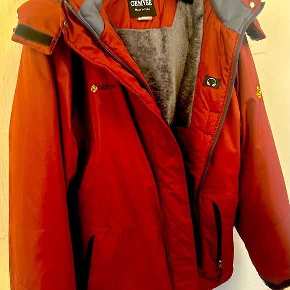 Gemyse Ski Snow Jacket, waterproof, with removable hood. Size XL - $55 - Picture 2 of 7